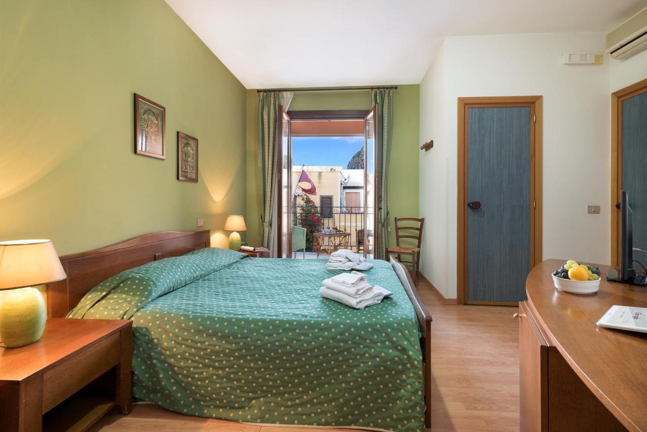 Hotel Halimeda San Vito Lo Capo Bagian luar foto